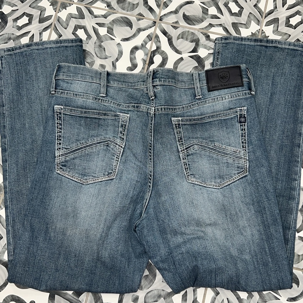 R&R Jeans - Picture 2 of 4